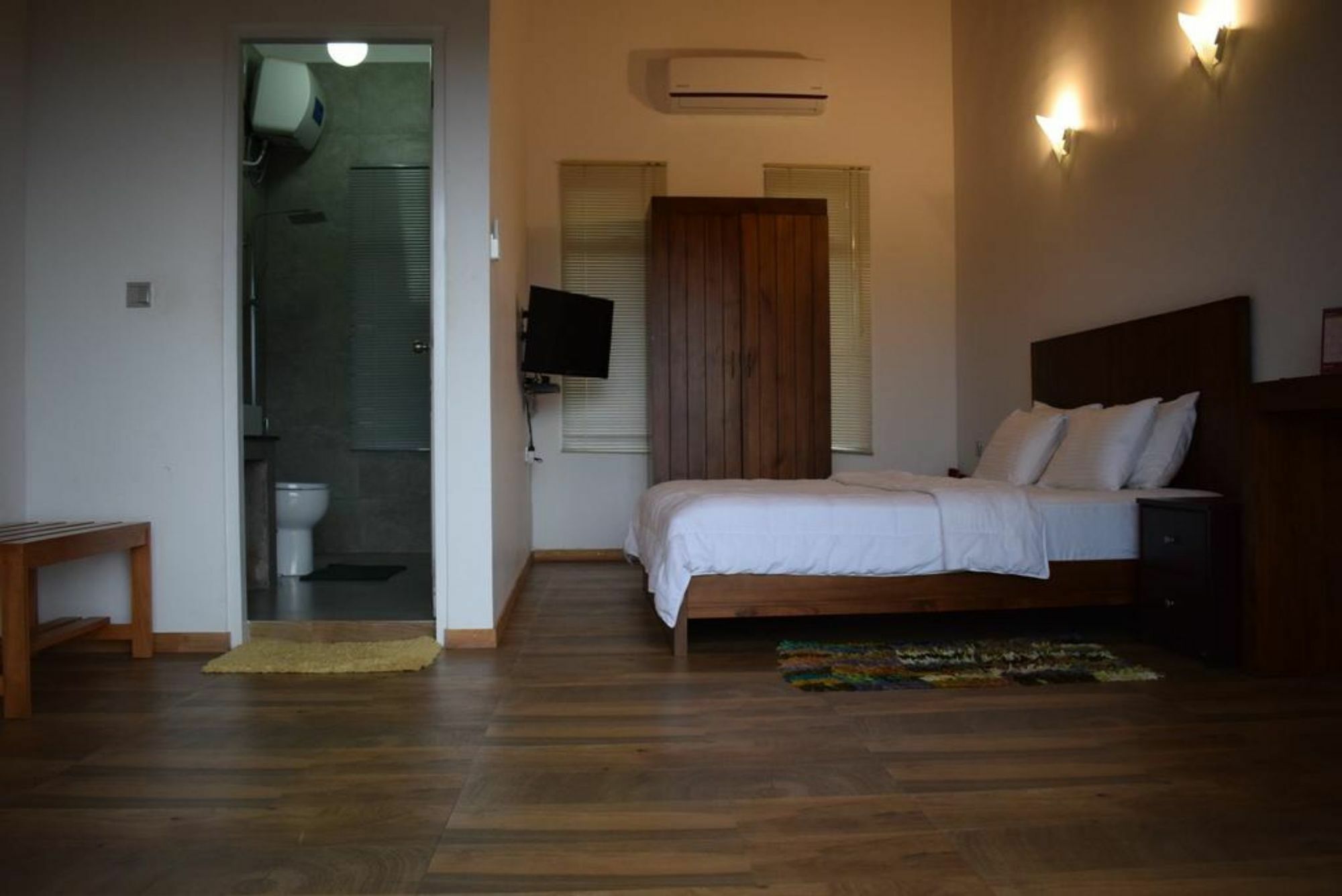 Bee View Home Stay Kandy Eksteriør billede